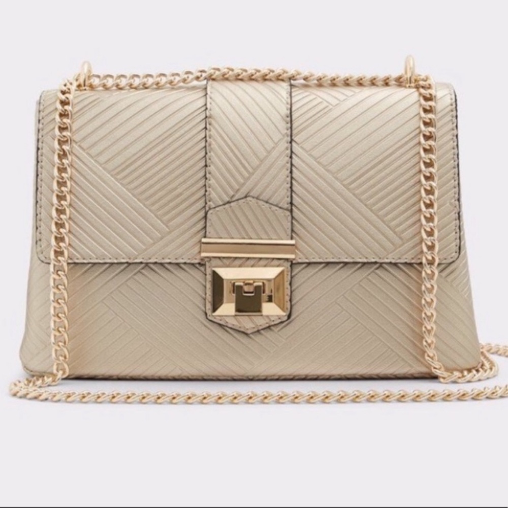 Aldo— Gold chained purse